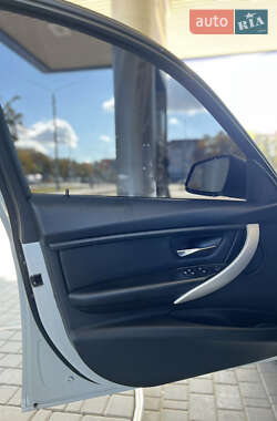 Седан BMW 3 Series 2013 в 
