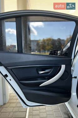 Седан BMW 3 Series 2013 в 