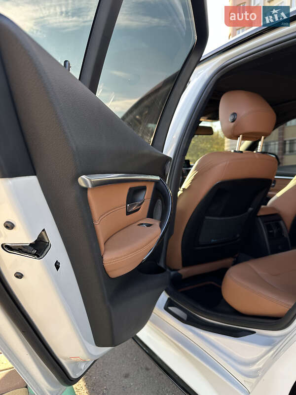 Седан BMW 3 Series 2015 в Киеве фото 51 Седан BMW 3 Series 2015 в Киеве