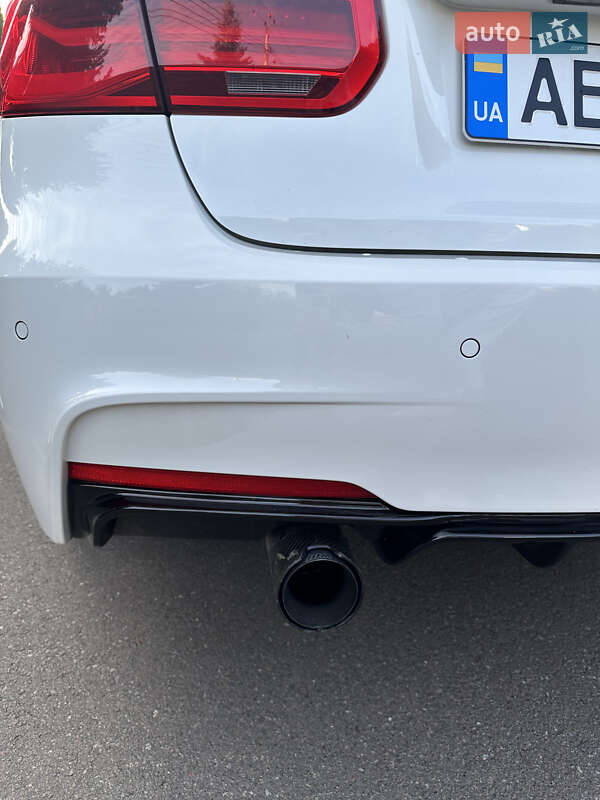 Седан BMW 3 Series 2015 в Киеве фото 102 Седан BMW 3 Series 2015 в Киеве