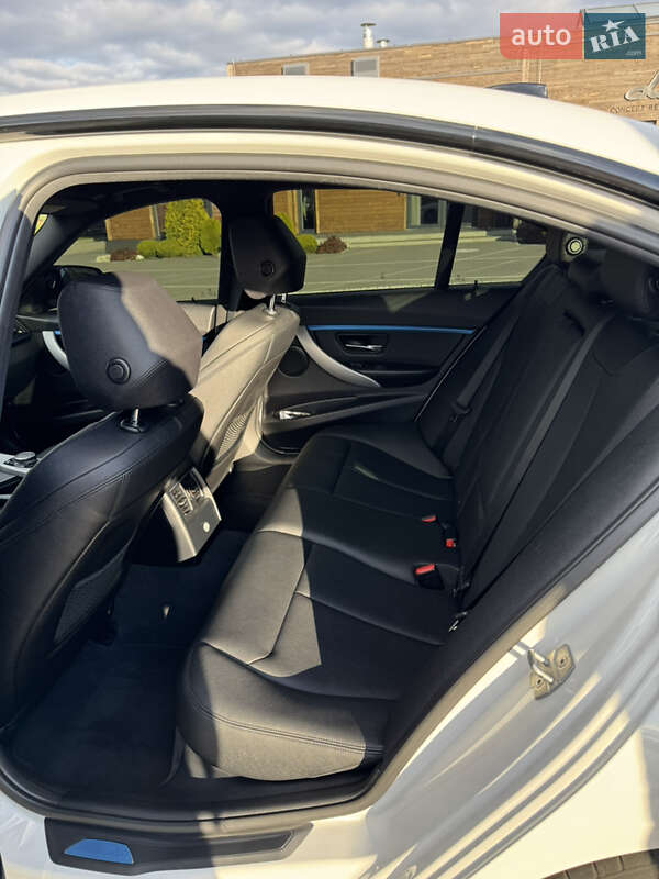 Седан BMW 3 Series 2016 в Киеве фото 8 Седан BMW 3 Series 2016 в Киеве