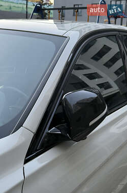 Седан BMW 3 Series 2013 в 