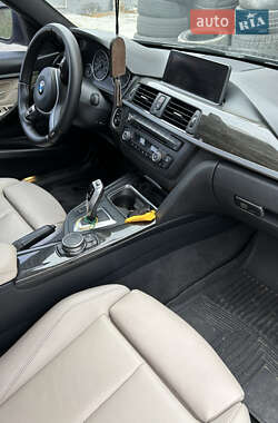 Седан BMW 3 Series 2015 в 