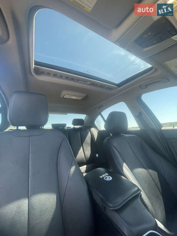 Седан BMW 3 Series 2015 в Ивано-Франковске фото 15 Седан BMW 3 Series 2015 в Ивано-Франковске