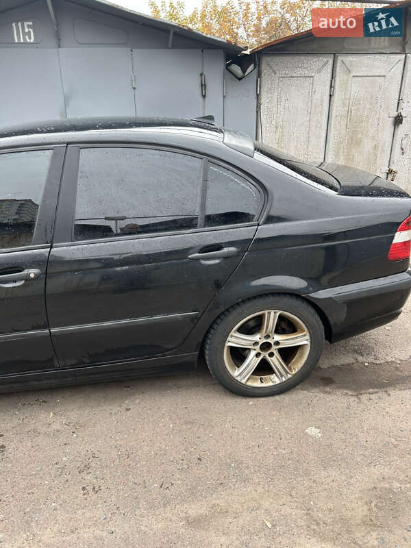Седан BMW 3 Series 2002 в Киеве