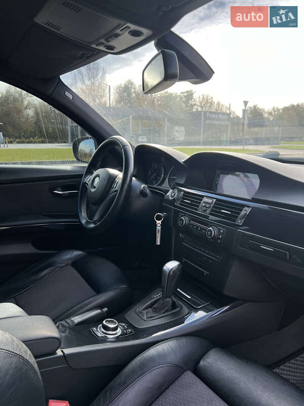 Седан BMW 3 Series 2009 в Киеве
