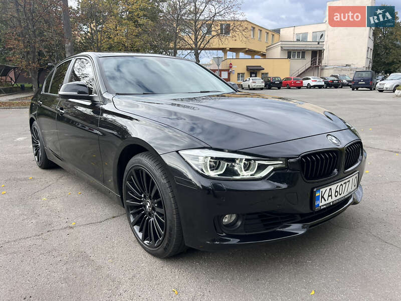 Седан BMW 3 Series 2012 в Киеве