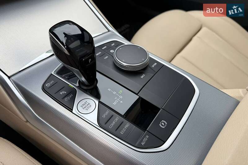 Седан BMW 3 Series 2019 в Києві фото 39 Седан BMW 3 Series 2019 в Києві