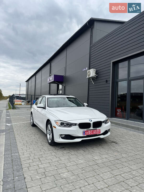 Седан BMW 3 Series 2015 в Ивано-Франковске