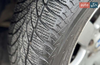 Купе BMW 3 Series 2003 в 