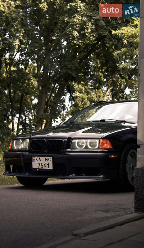 Универсал BMW 3 Series 1995 в Киеве
