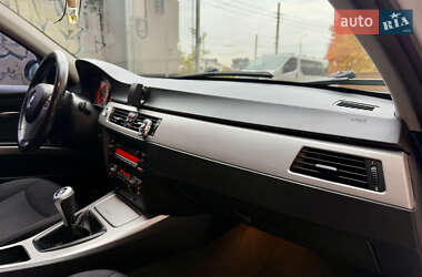 Седан BMW 3 Series 2007 в  фото 89 Седан BMW 3 Series 2007 в