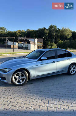 Седан BMW 3 Series 2014 в Гусятині