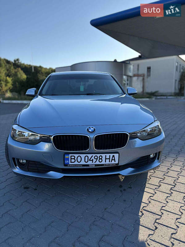 Седан BMW 3 Series 2014 в Гусятине