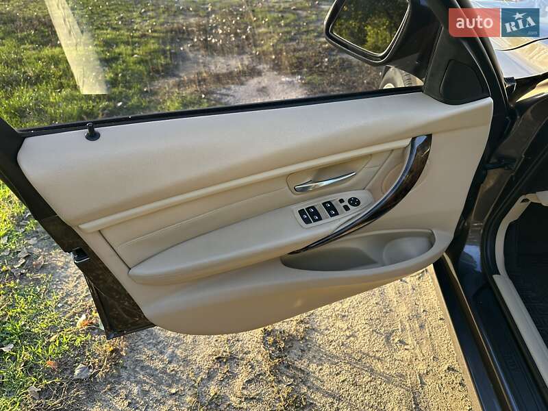 Седан BMW 3 Series 2014 в Киеве фото 19 Седан BMW 3 Series 2014 в Киеве