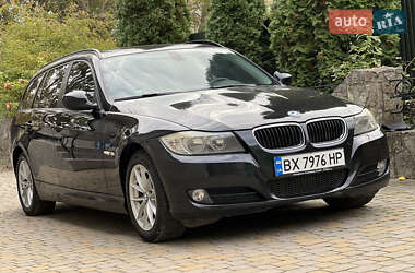 Универсал BMW 3 Series 2010 в Городке