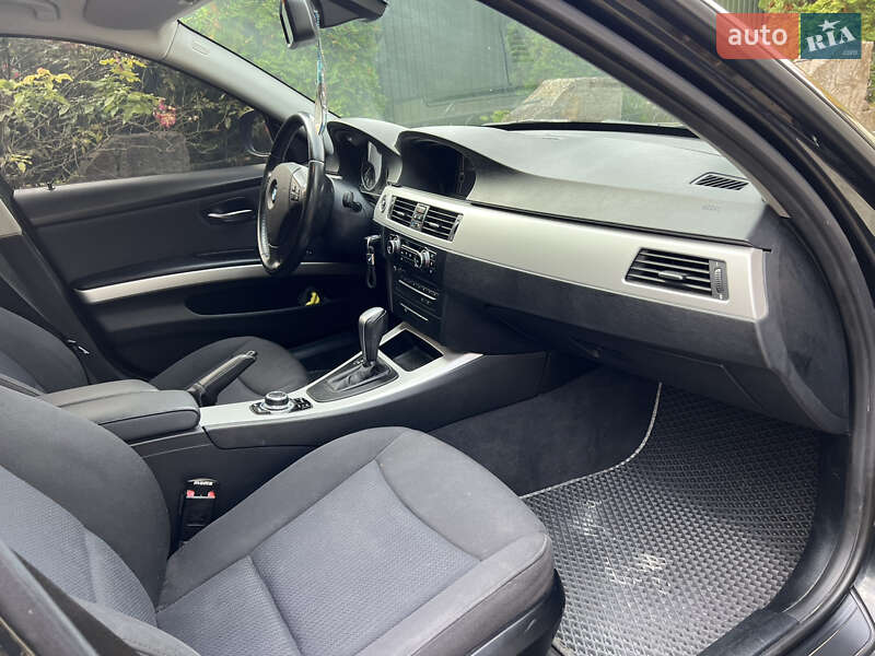Универсал BMW 3 Series 2010 в Городке фото 22 Универсал BMW 3 Series 2010 в Городке