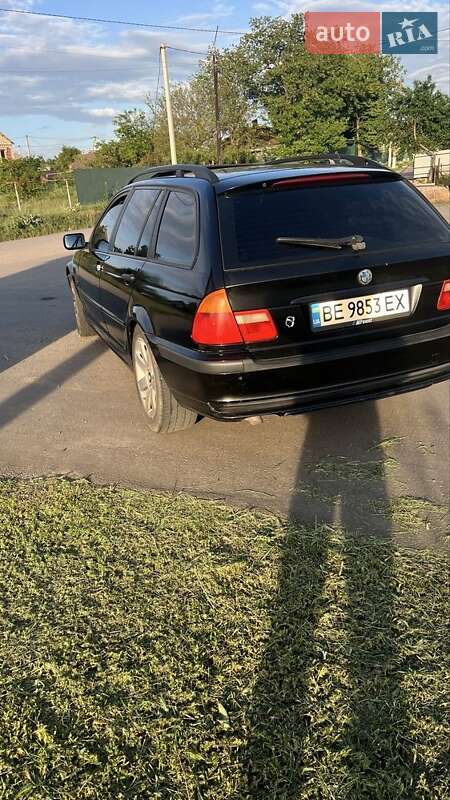 Універсал BMW 3 Series 2001 в Первомайську
