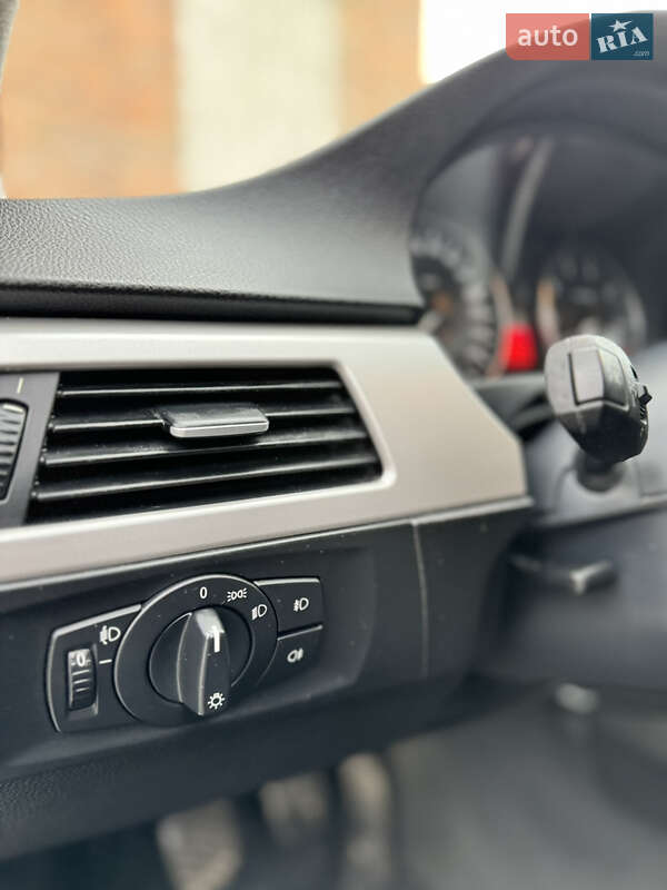 Седан BMW 3 Series 2007 в Хмельницькому
