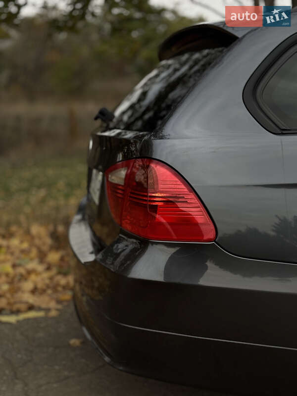 Универсал BMW 3 Series 2006 в Краматорске