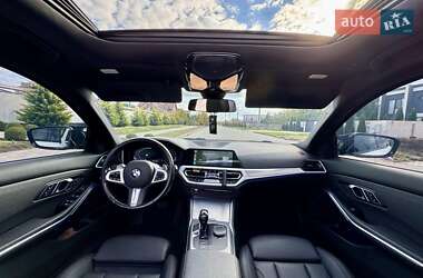 Седан BMW 3 Series 2019 в 