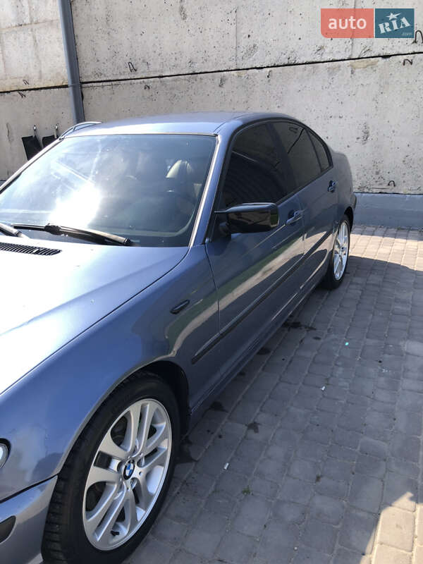 Седан BMW 3 Series 2002 в Белогорье