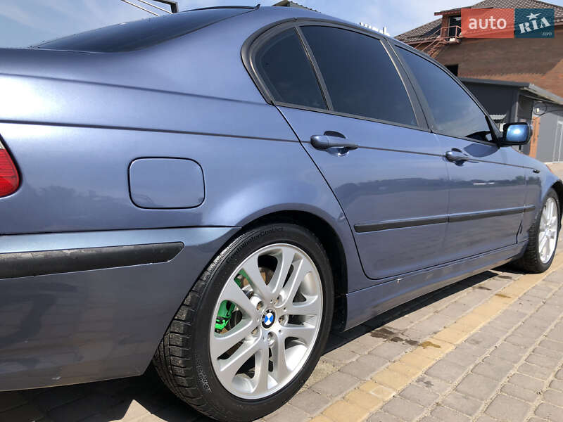 Седан BMW 3 Series 2002 в Белогорье
