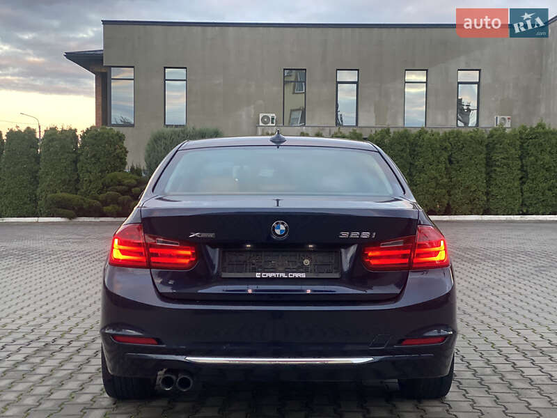 Седан BMW 3 Series 2013 в Луцьку