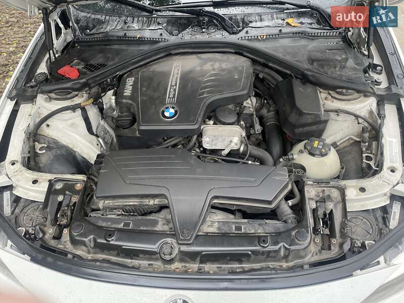 Седан BMW 3 Series 2014 в Львове