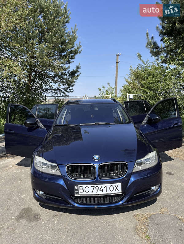 Універсал BMW 3 Series 2010 в Львові
