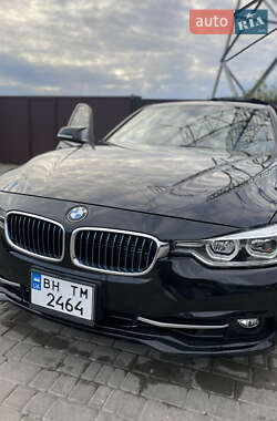 Седан BMW 3 Series 2018 в Одесі