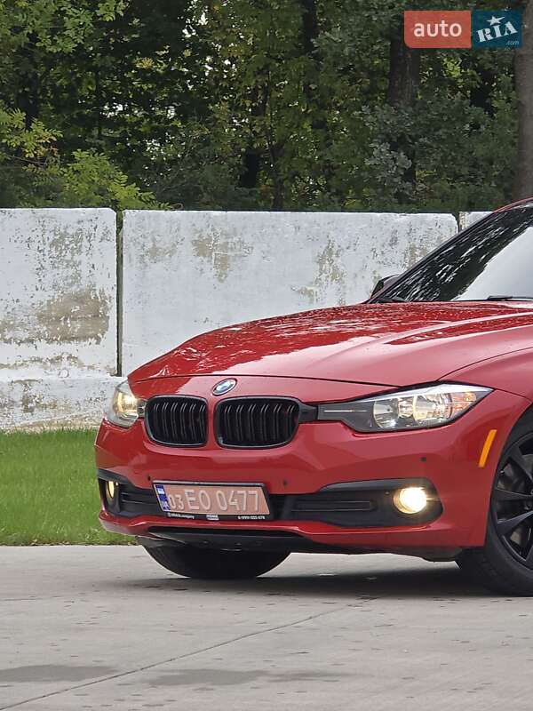 Седан BMW 3 Series 2016 в Луцке