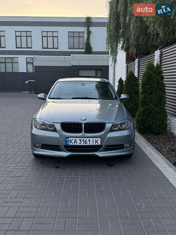 Седан BMW 3 Series 2005 в Черкассах фото Седан BMW 3 Series 2005 в Черкассах