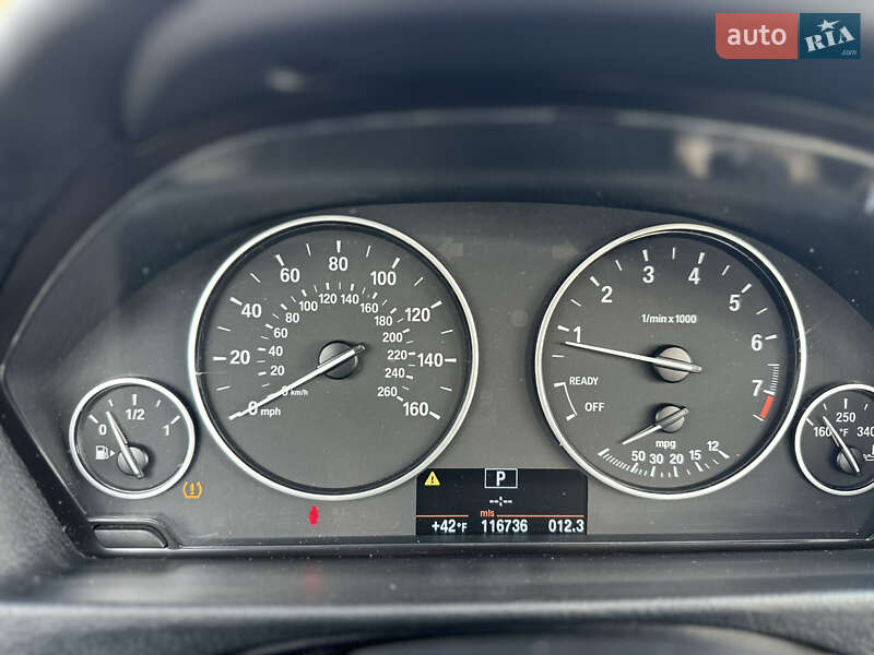 Седан BMW 3 Series 2013 в Львове