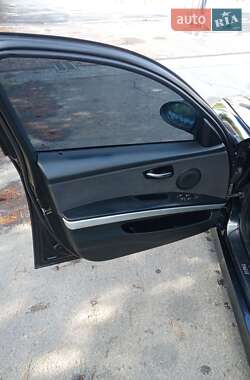 Седан BMW 3 Series 2006 в  фото 17 Седан BMW 3 Series 2006 в