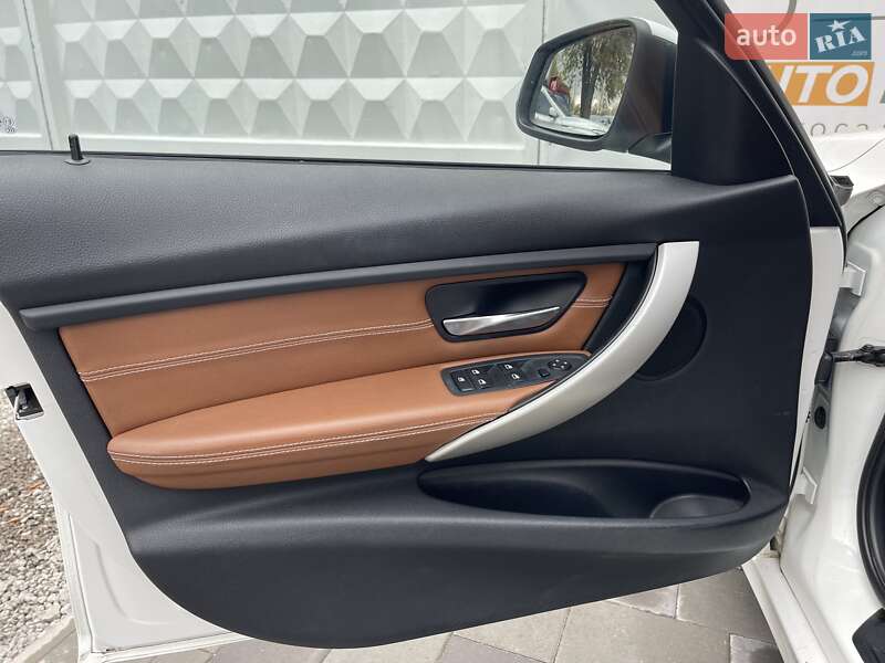 Седан BMW 3 Series 2012 в Киеве фото 13 Седан BMW 3 Series 2012 в Киеве