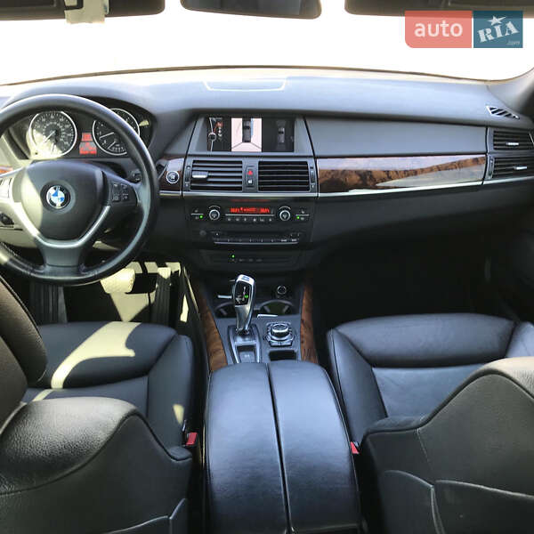 Седан BMW 3 Series 2018 в Дніпрі