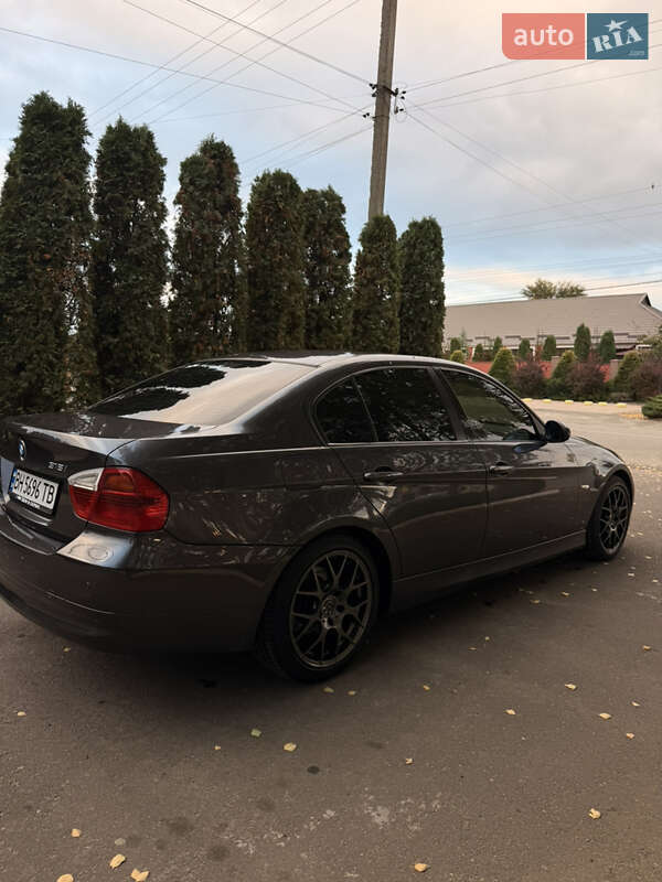 Седан BMW 3 Series 2007 в Одесі
