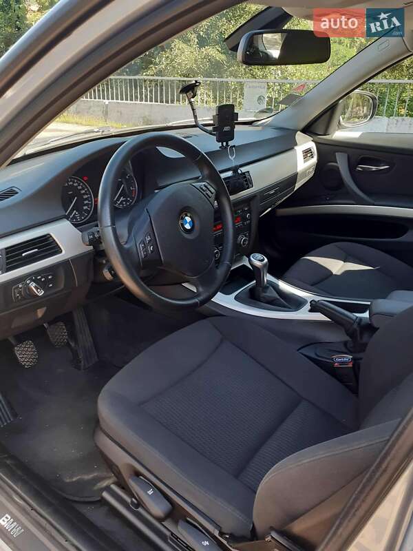 Универсал BMW 3 Series 2011 в Ужгороде фото 10 Универсал BMW 3 Series 2011 в Ужгороде