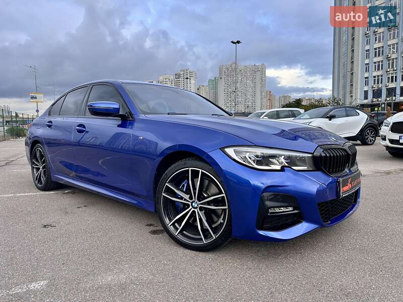 Седан BMW 3 Series 2022 в Киеве