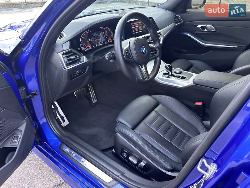 Седан BMW 3 Series 2022 в Киеве