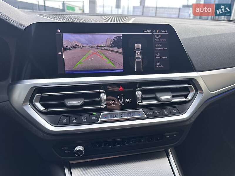 Седан BMW 3 Series 2022 в Киеве