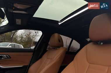 Седан BMW 3 Series 2019 в 