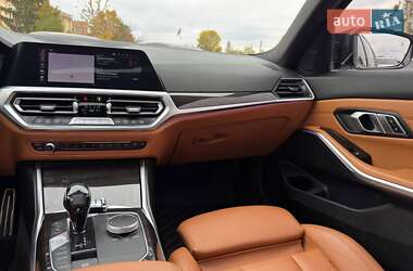 Седан BMW 3 Series 2019 в 