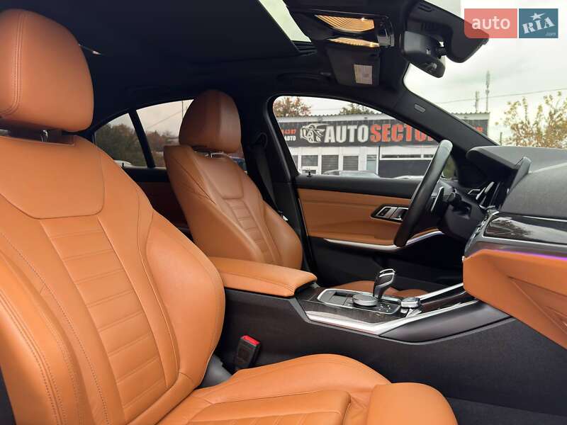 Седан BMW 3 Series 2019 в Харькове