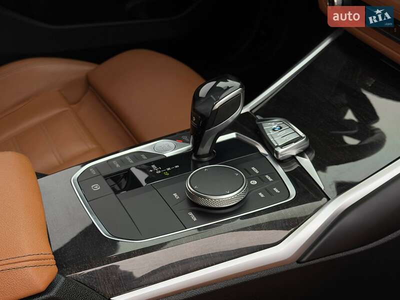 Седан BMW 3 Series 2019 в Харькове