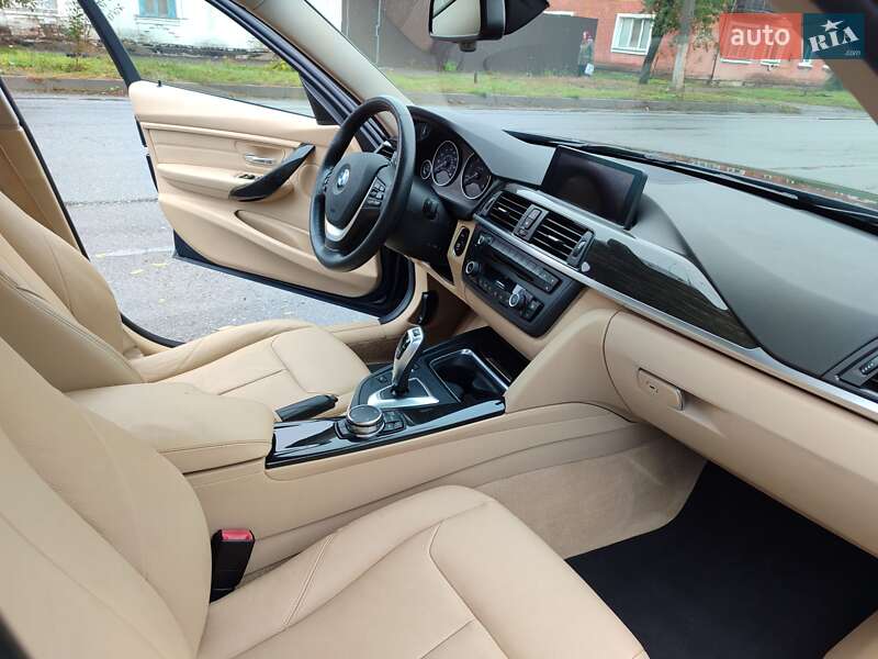 Седан BMW 3 Series 2015 в Сквире фото 5 Седан BMW 3 Series 2015 в Сквире