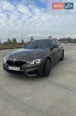 Седан BMW 3 Series 2013 в Коростене