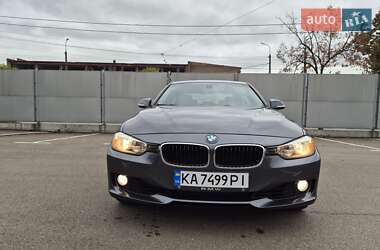 Седан BMW 3 Series 2015 в 