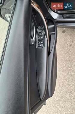 Седан BMW 3 Series 2015 в 